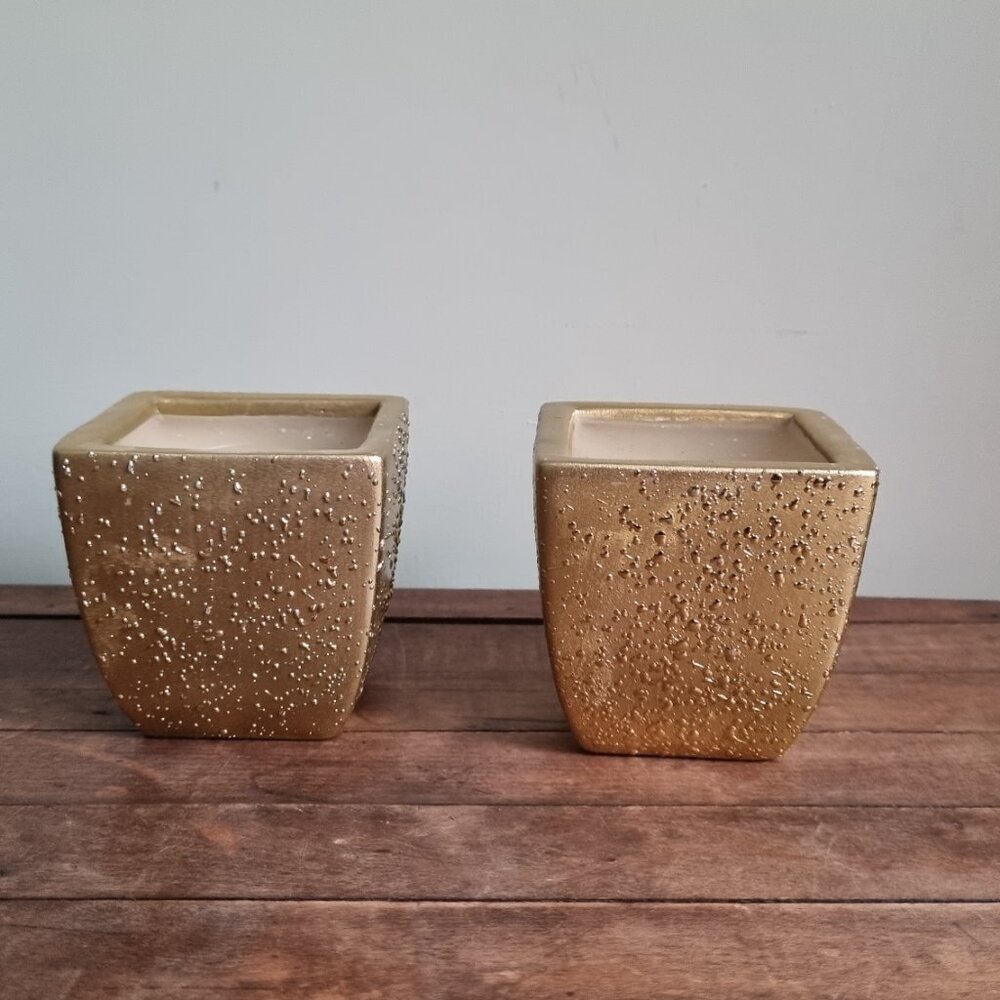 Candle holder